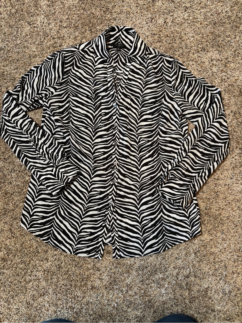 293. Talbots Black and White Zebra Print Blouse, Size 4P